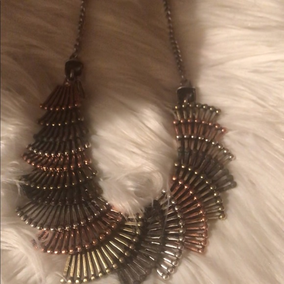 Accessories - Picture 4 of 5